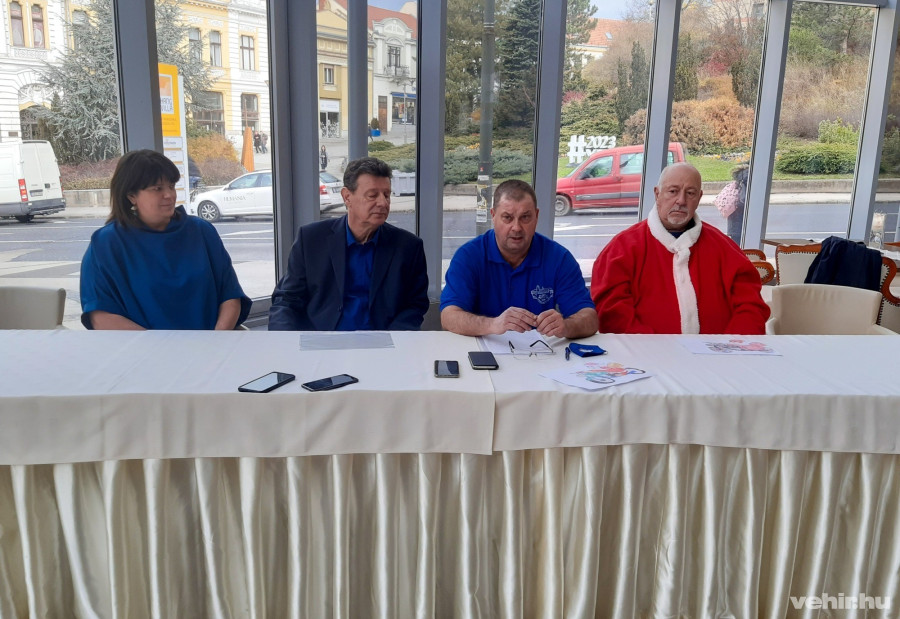 Horváthné Szabó Andrea, Szabó János, Izbéki Gábor, Horváth Lajos