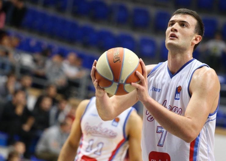 Stefan Glogovac személyében bosnyák légióst szerződtetett a Veszprém KK