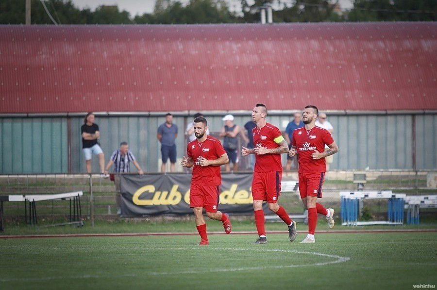 Akár a bajnoki címet is elcsíphetik a veszprémiek (archív fénykép)