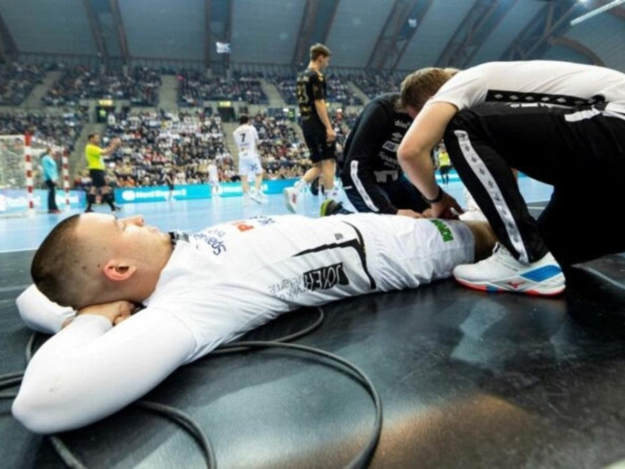 Jövő februárig nem kézilabdázhat Máthé Dominik - Fotó: ehf.no