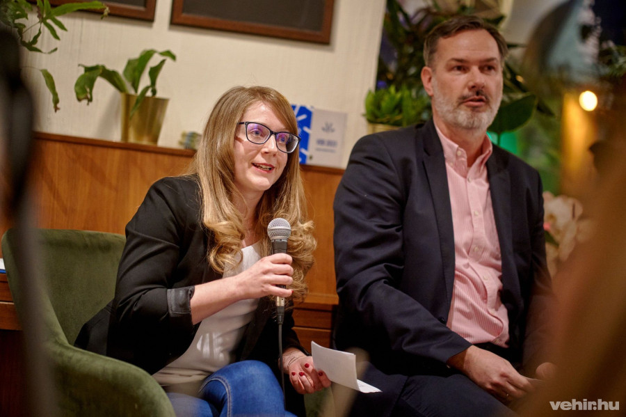 Parapatics Andrea, Szentgyörgyi Szilárd