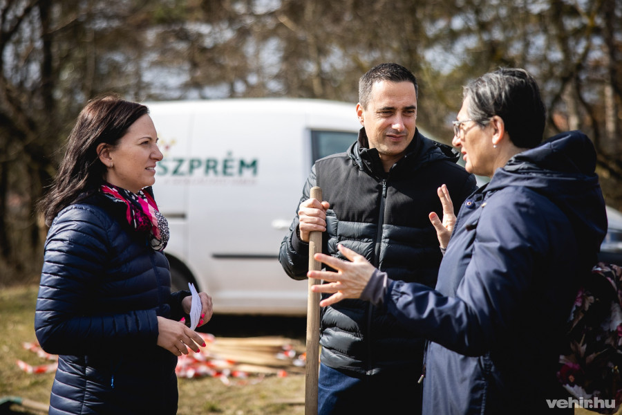 Hegedűs Barbara, Ovádi Péter és Brányi Mária