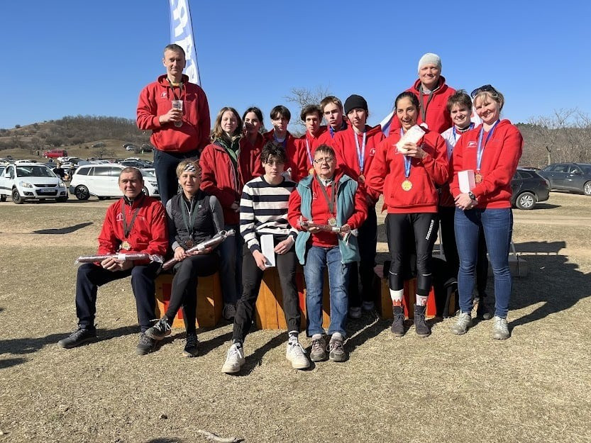 A Veszprémi Honvéd SE érmesei - Fotó: Máthé István