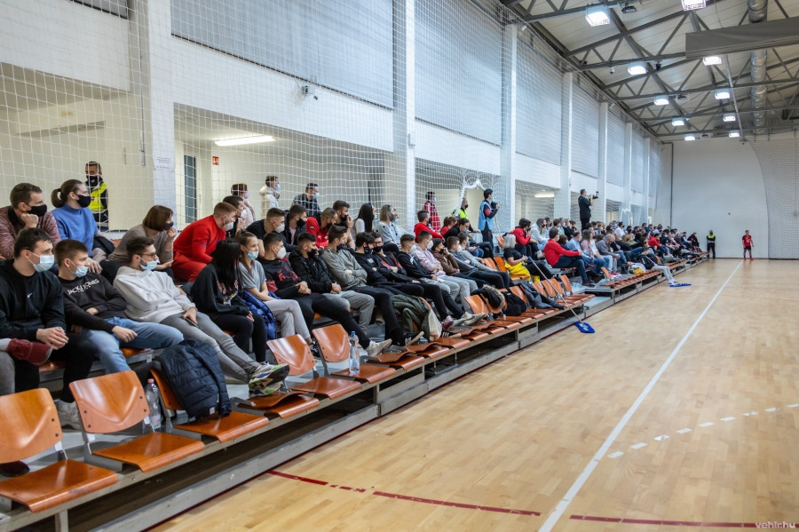 A szurkolók örömmel látogattak a BFKA mérkőzéseire (archív fénykép)