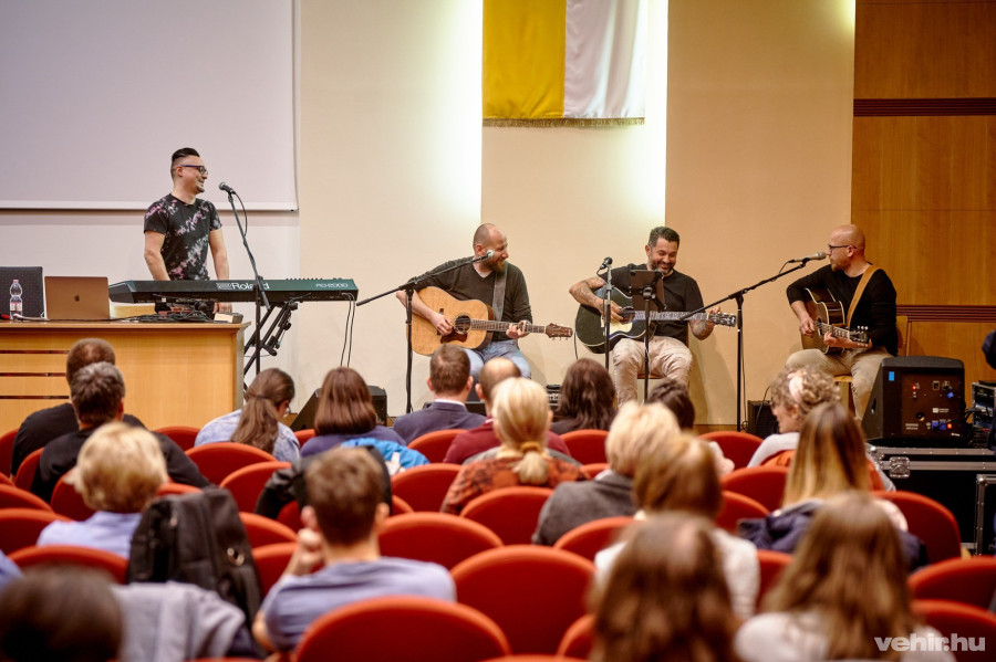Szabó Balázs, Gável András, Mező Misi, Gável Gellért