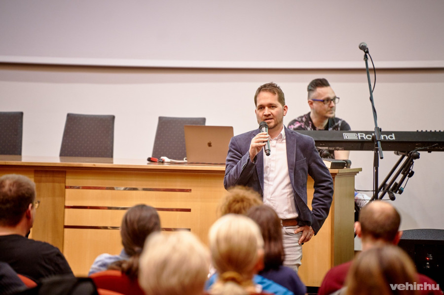 Kovács-Pifka Péter