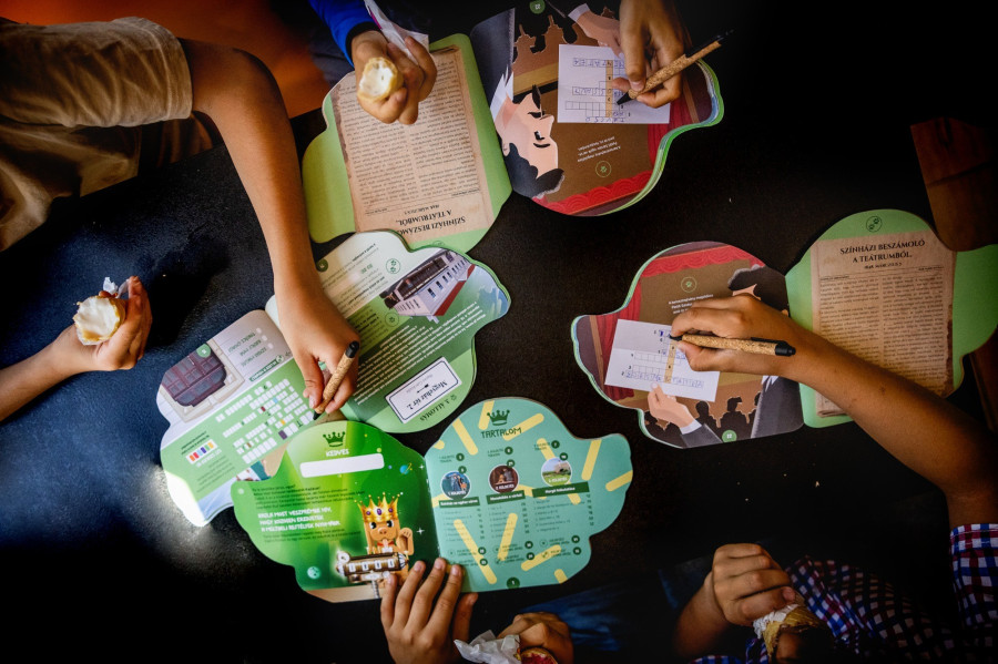 Játékos feladatok vezetnek végig a város nevezetességein