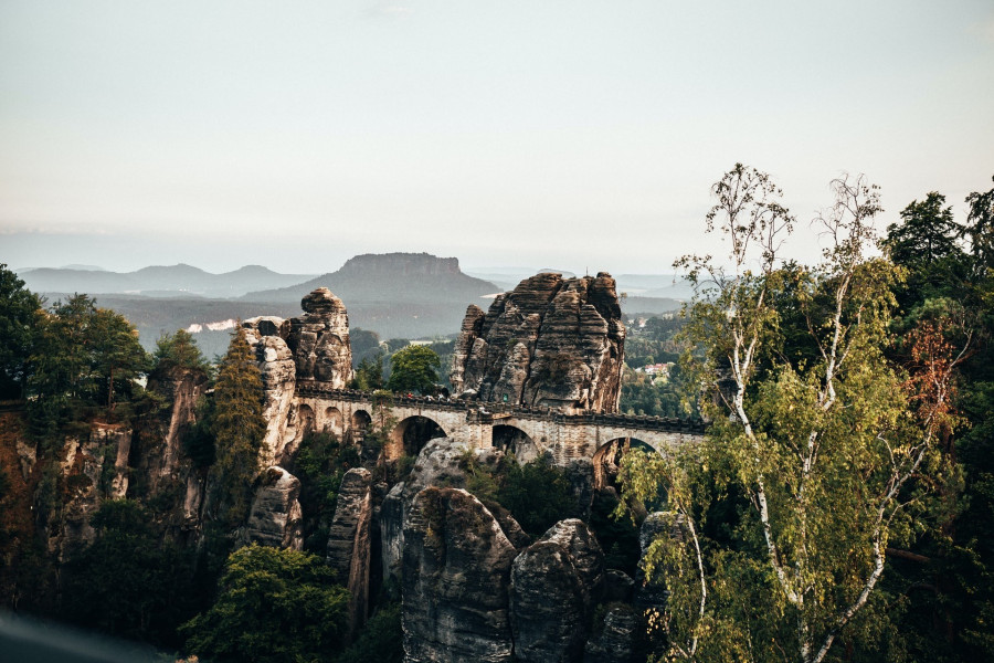 A Bastei híd (Fotó: Paul Meckes/Unpslash)