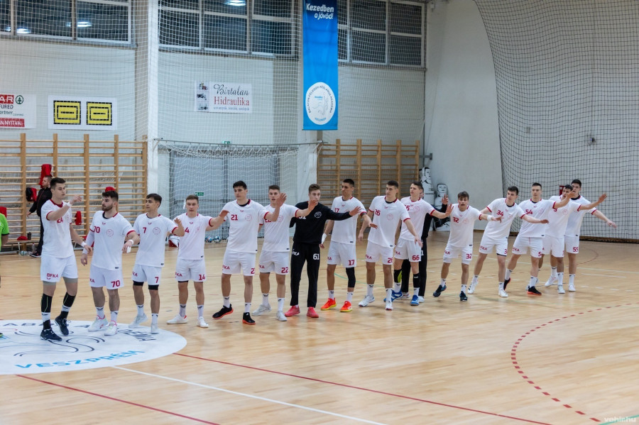 Magabiztos sikerrel búcsúztak a bakonyi fiatalok (archív fotó)