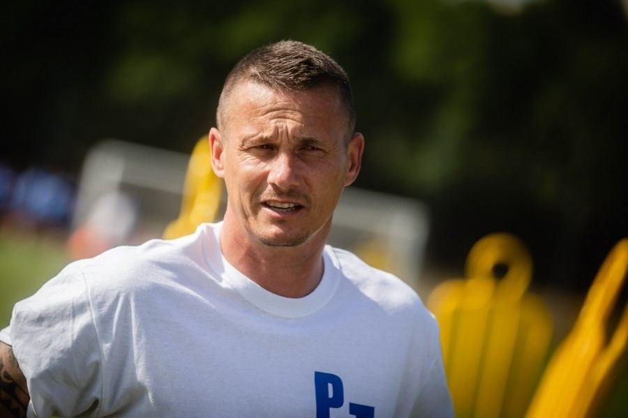 Pető Tamás folytatja a munkát Veszprémben (archív fénykép)