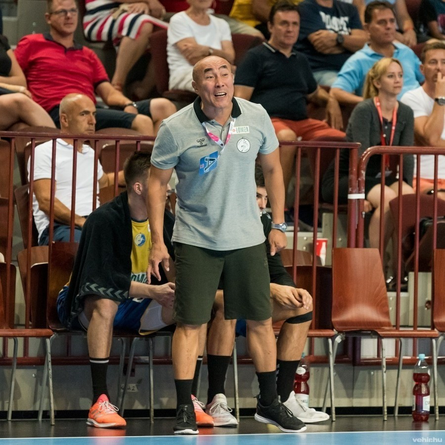 Dujsebajev szerint a Veszprém többféle taktikai felállásban tud jól játszani (archív fotó)