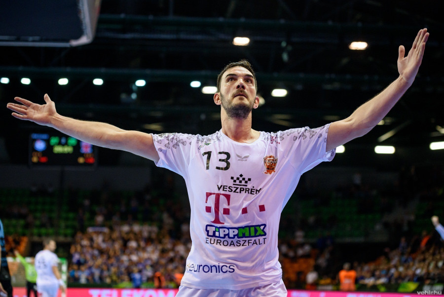 Petar Nenadicsot választották a szezon legjobb balátlövőjének (archív fotó)