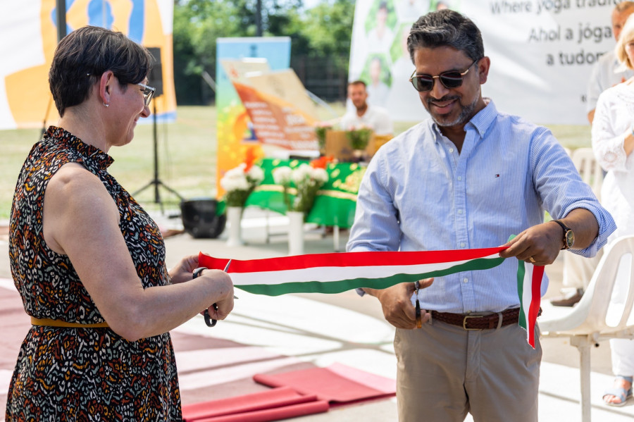 Brányi Mária és Partha Satpathy