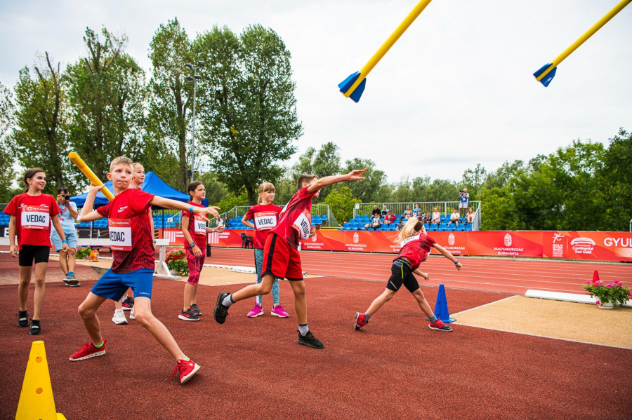A VEDAC utánpótlása látványos bemutatót tartott