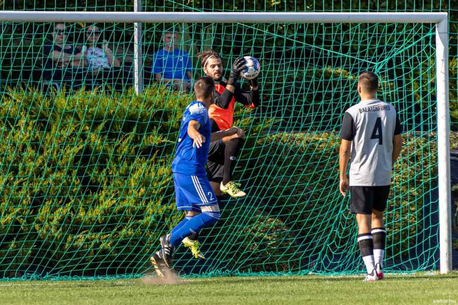 Izgalmas mérkőzéseket játszottak a felek (archív fénykép)