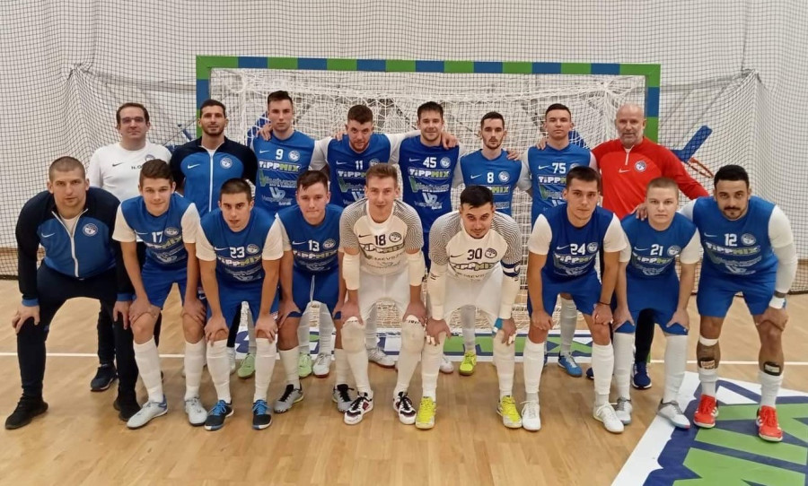 Tovább robog a Veszprém