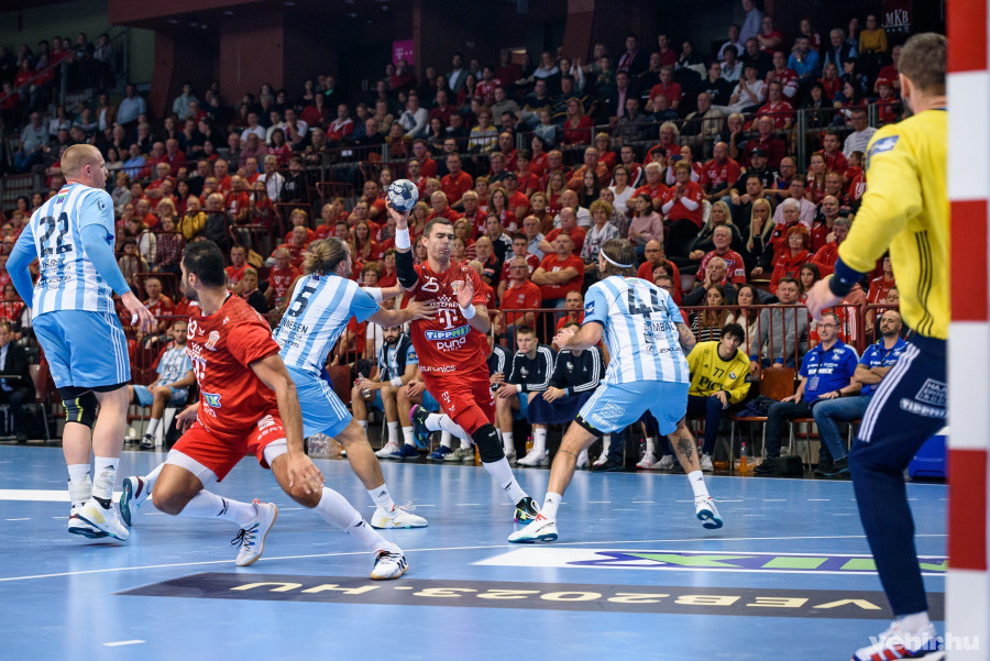 A két magyar gigász először találkozik a nemzetközi porondon