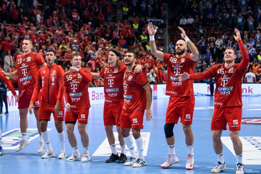 Sipos Adrián (88) azt ígérte, minden tőle telhetőt megtesz majd, hogy a Veszprém sorozatban tizennyolcadik győzelmét is megszerezze (archív fénykép)