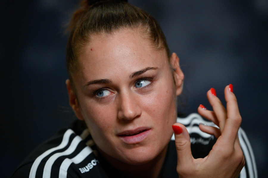 Hornyák Dóra csapatkapitány a női kézilabda Európa-bajnokság A csoportjának szünnapján tartott sajtóbeszélgetésen a magyar válogatott ljubljanai szálláshelyén 2022. november 7-én. MTI/Czeglédi Zsolt 