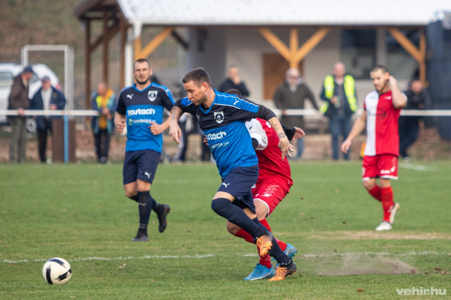 Az Ősi és a Csabrendek összecsapása vendég sikerrel zárult - a cikk alján képgaléria nylíik
