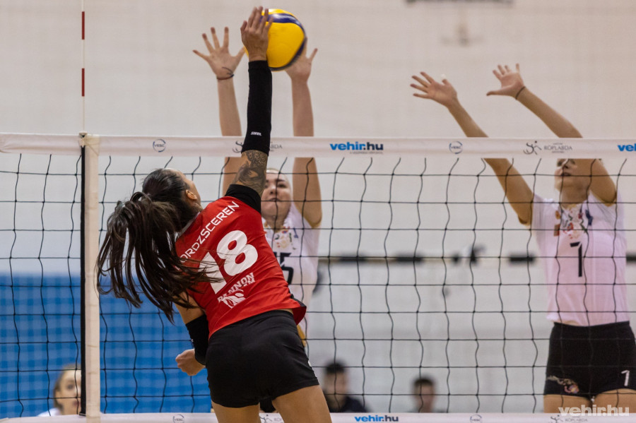 Magabiztosan nyertek  veszprémiek - a cikk alján képgaléria nyílik