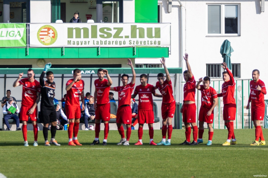 A második az első otthonába látogat (archív fénykép)