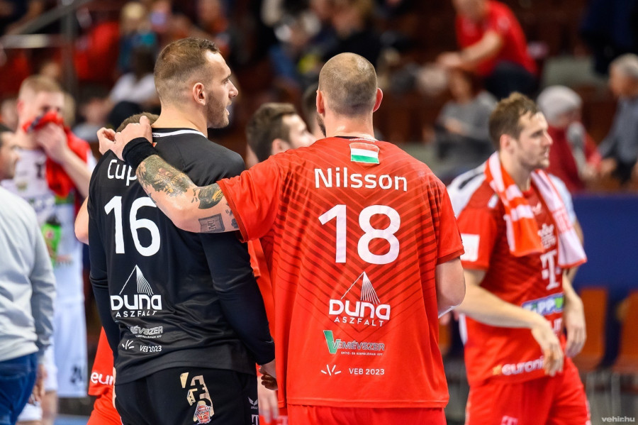 Mentálisan összeomlott a Veszprém (archív fénykép)