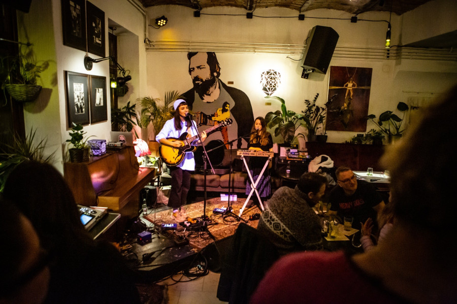 Showcase a Papírkutyában