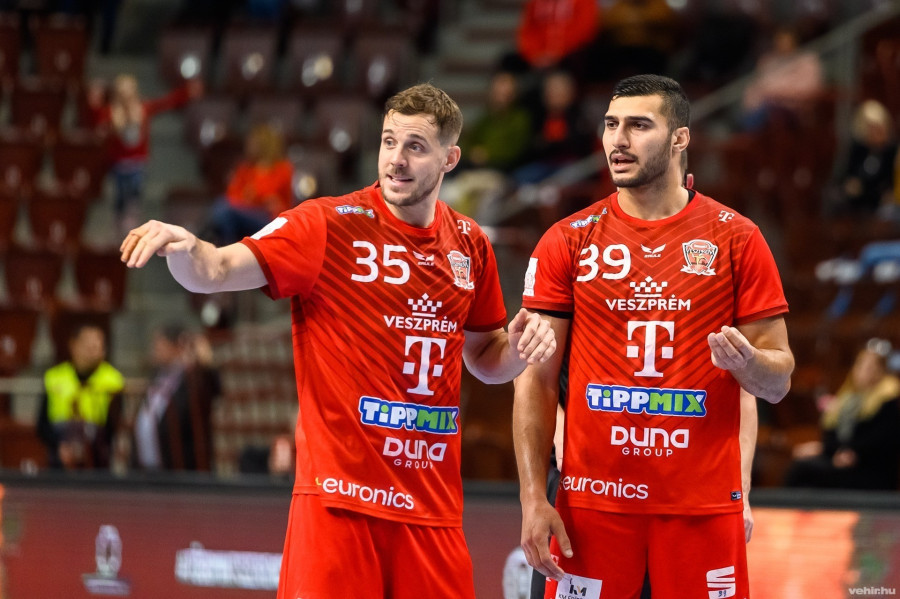 Kentin Mahé (35-ös mezben) marad a Telekom Veszprémnél