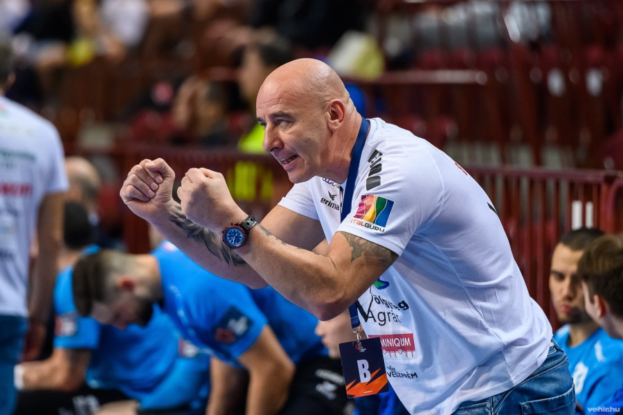 Éles József bízik a csapatában (archív fénykép)