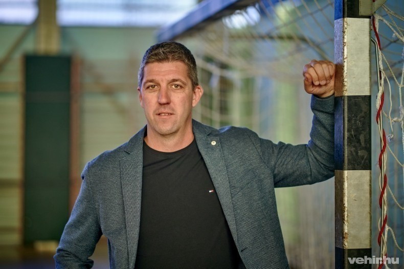 Rajki Tamás: A szurkolóinktól tisztelettel kérem, továbbra is biztassák a csapatot, a fiatalokat, hiszen csakis így lehetünk sikeresek: együttes erővel.