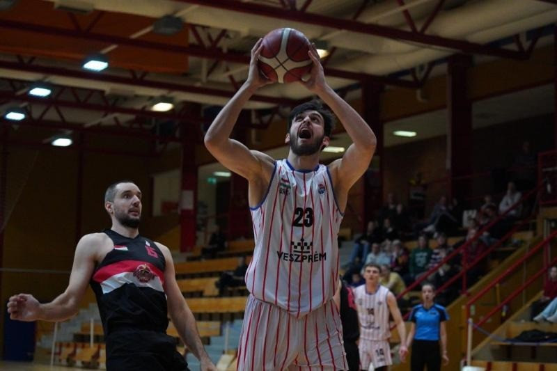 Fotó: Ulrich Tamás – veszpremkosar.hu