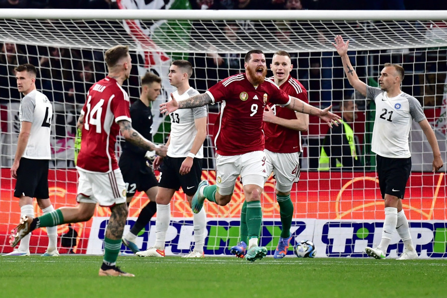 Ádám Martin ünnepel gólja után a Magyarország Észtország felkészülési mérkőzésen a Puskás Arénában 2023. március 23-án. MTI/Mónus Márton