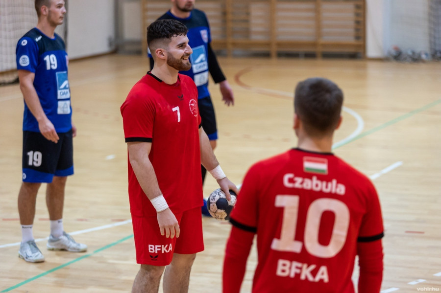 Továbbra is százszázalékos a naptári évben a veszprémi csapat (archív fotó)