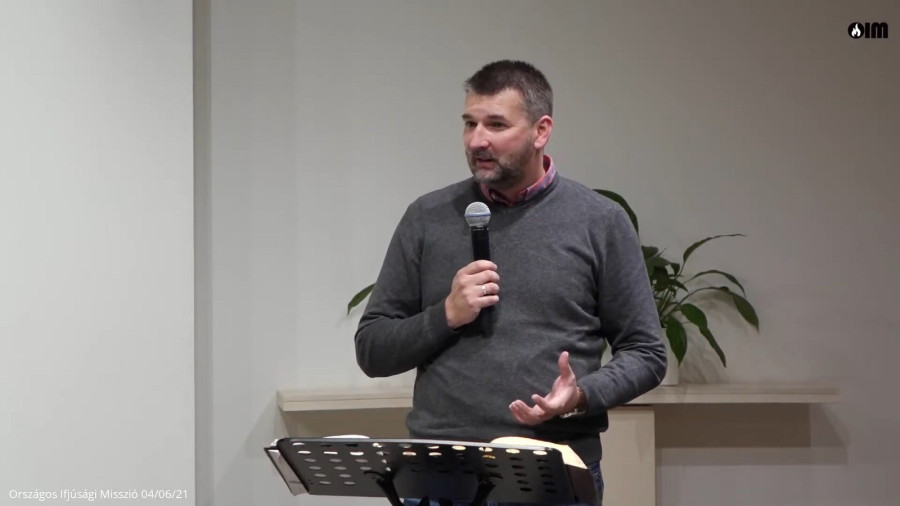 Földesi Tamás (fotó: punkosdi.hu)