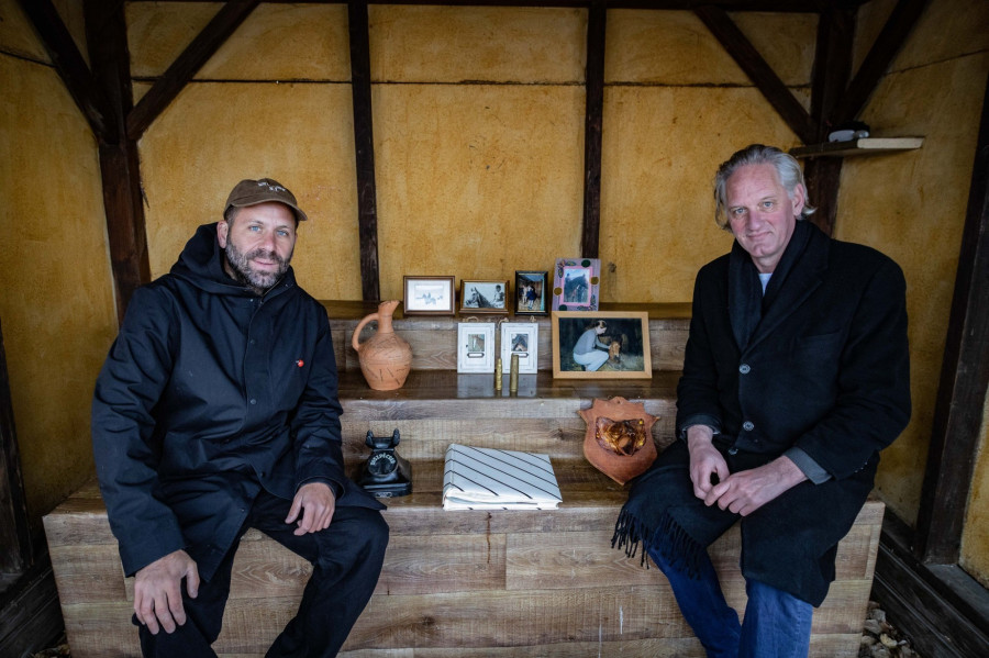 Bolhapiacokon vadászik Európa archiválható tárgyaira Eric Kessels és Thomas Mainlaender (Fotó: VEB2023)