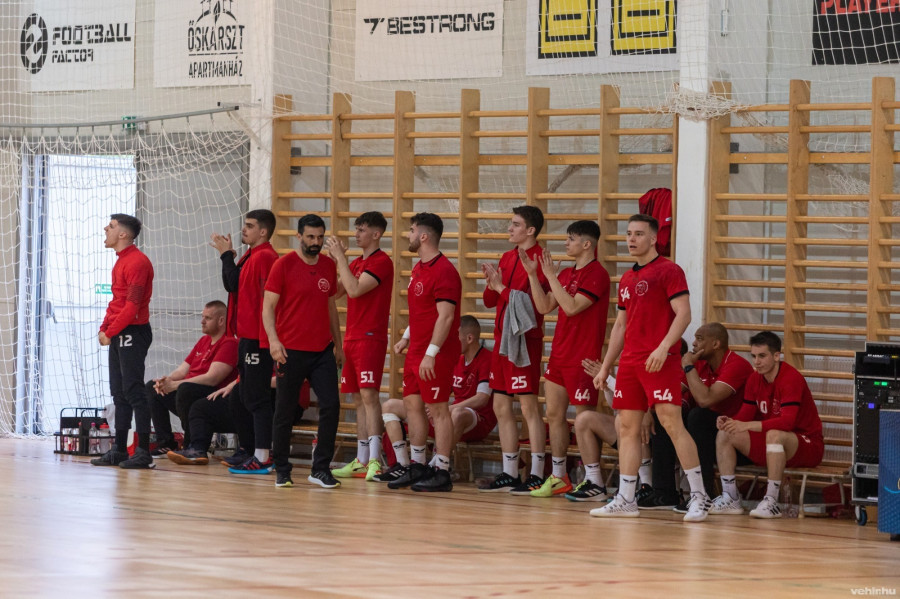 Kikapott Debrecenben a Veszprém (archív fotó)