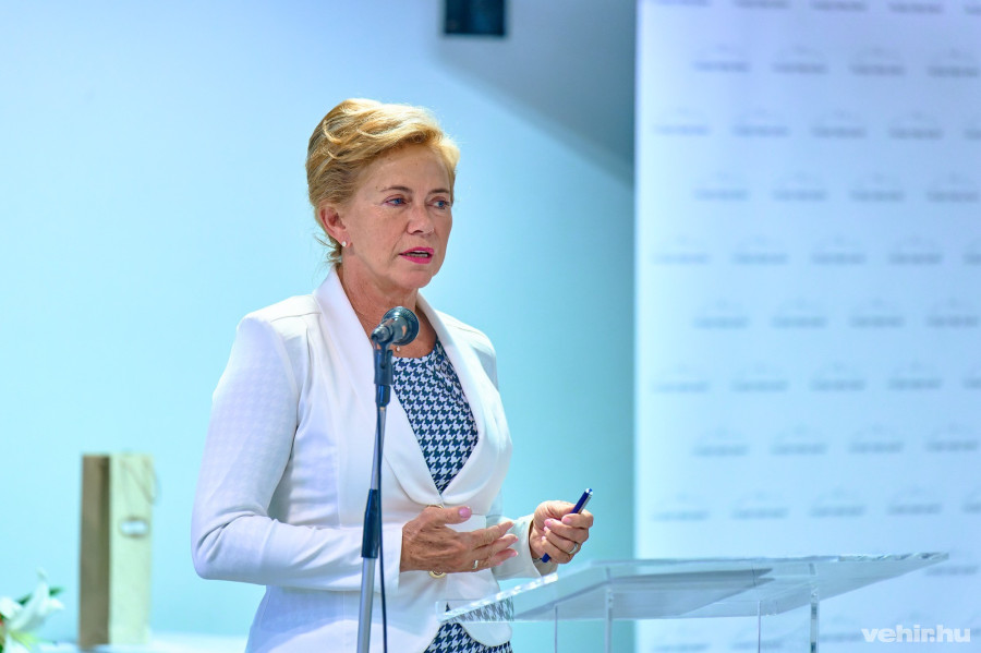 dr. Töreki-Vörös Ibolya