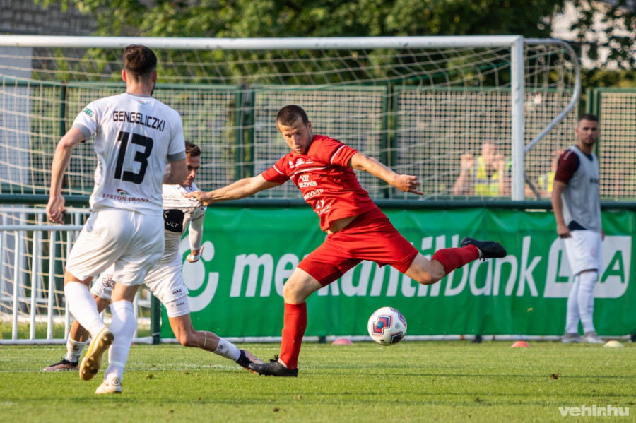 Teljes galériánk a tudósításunk alatt megtekinthető 