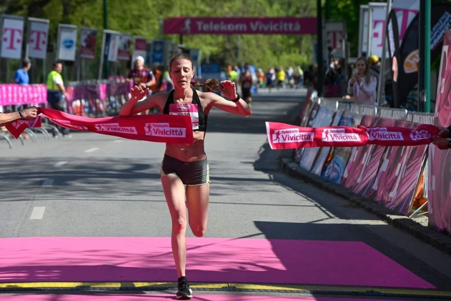 Weibl-Badis Anissa teljesítette a leggyorsabban a félmaratoni távot - Fotó: VEDAC