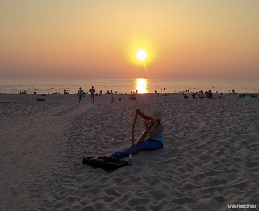 Hétköznapi chill Bergen aan Zee tengerpartján