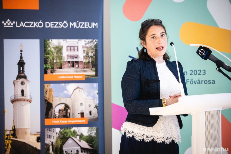 Péterváry-Szanyi Brigitta, a Laczkó Dezső Múzeum igazgatója