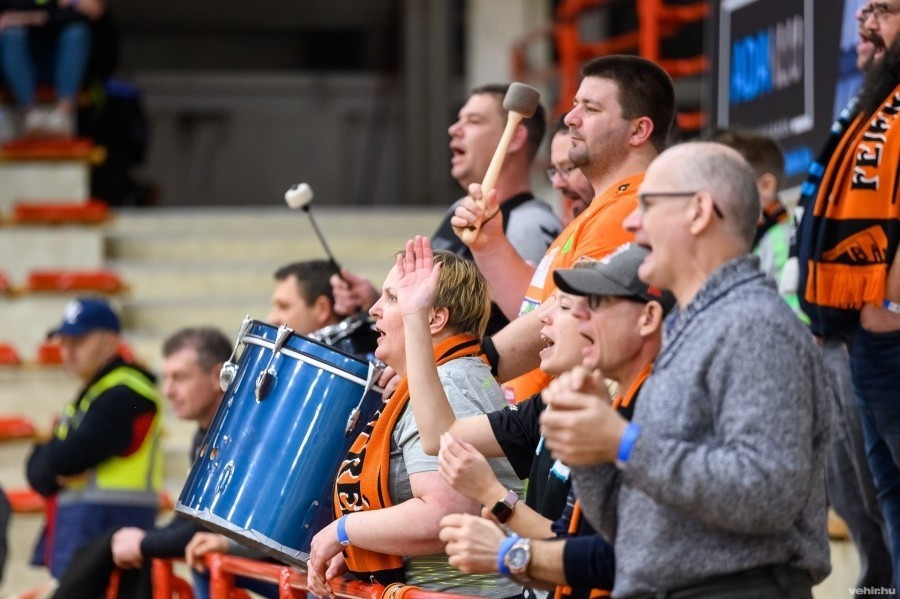 Éles háláját fejezte ki a szurkolók irányába is (archív fénykép)