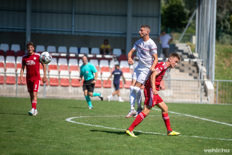A veszprémiek győzelmet arattak Balatonfüreden (teljes galériánk alább megtekinthető)