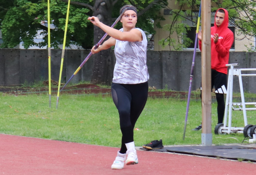 Kövér Fanni sem talált legyőzőre