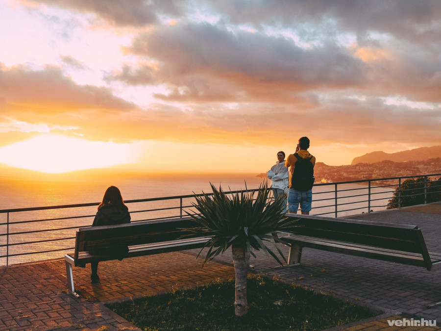Lovers of the light, avagy naplemente Garajauban...
