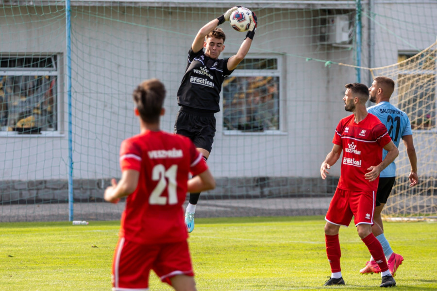 Ismét nyert az éllovas Veszprém! 