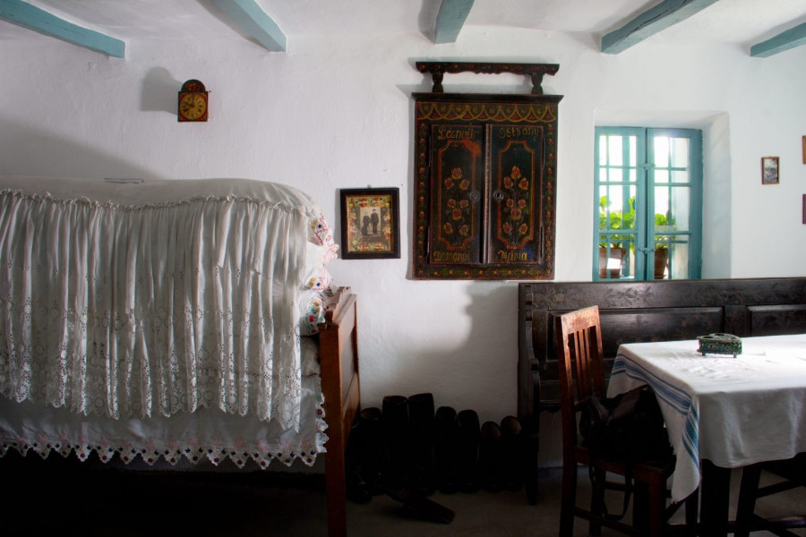 A kiskőrösi Szlovák Tájház tisztaszobája (Fotó: Petőfi Szülőház és Emlékmúzeum)