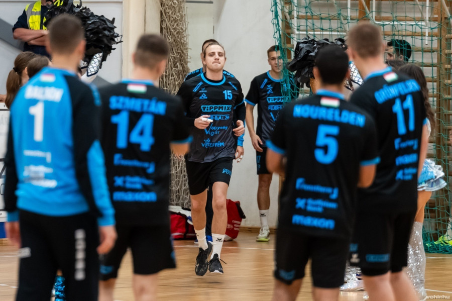 A veszprémiek sokáig jól tartották magukat a jóval esélyesebb FTC vendégeként (archív fotó)