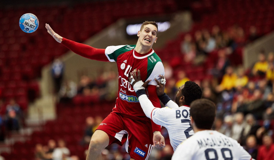 A Telekom Veszprém balátlövője, Ligetvári Patrik jelenleg 82 válogatott fellépésnél jár